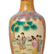 אגרטל רצפה סיני גדול מיימדים בסגנון סטסומה יפני, עשוי חרס מעוטר, לא חתום