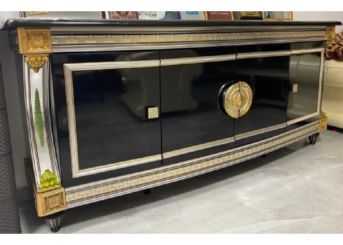 מזנון \ שידה מפוארת מאד בסגנון ורסאצ'ה