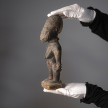 פסל 'איבג'י' (Ibeji) אפריקאי של אנשי היורובה (Yoruba people)