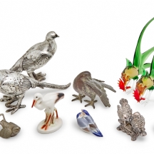 עשרה פסלי ציפורים דגמים וחומרים שונים