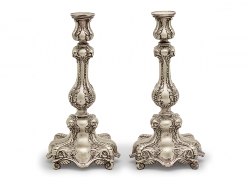 זוג פמוטים רוסים עתיקים מתוצרת: Alex Katsch עשויים מתכת מצופה כסף חתומים