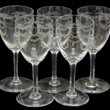 לוט של שבע כוסות זכוכית
