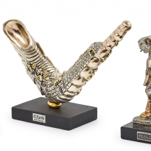 שלושה פריטים יהודיים עשויים כסף 925 אלקטרופורמינג ומתכת