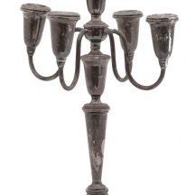 קנדלברה אמריקאית לחמישה נרות, עשויה כסף 'סטרלינג' (925) חתומה מוכבדת