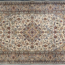 שטיח פרסי קלאסי בסגנון קאשאן