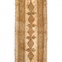 אריג עתיק רקום