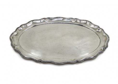 מגש כסף אוסטרו הונגרי עתיק ויפה עשוי כסף 900 חתום וחותמת היצרן בראשי תיבות: S.R