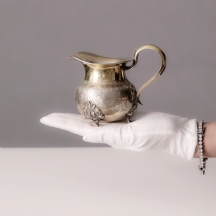 קנקן כסף רוסי מוזהב מתוצרת הצורף: ואסילי איבנוביץ פופוב Vasily Ivanovich Popov