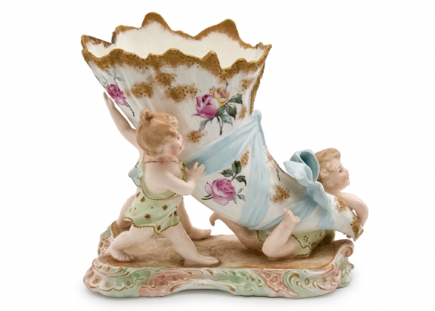 אגרטל פרחים שולחני עתיק, מהמאה ה-19 (משנת 1880 בקירוב)