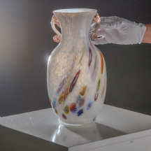 אגרטל זכוכית מורנו, עשוי בעבודת ניפוח יד אמן בדגם קנים (Cane work)