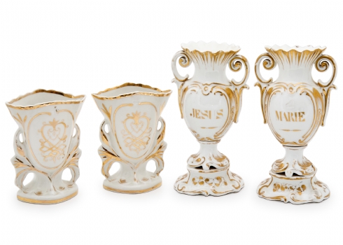 שני זוגות אגרטלי פורצלן צרפתים עתיקים מתוצרת מפעלי 'Old Paris'