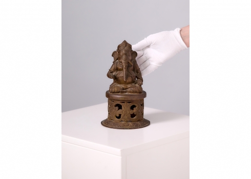 פסל ברונזה בדמות האל גנש 'Ganesha', עבודה הודית בעבודת יציקה מסורתית