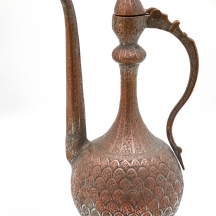 אפטבה עתיקה עשויה נחושת, שאריות ציפוי בדיל המאה ה־19