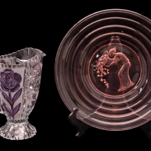 זוג פריטי זכוכית אמנותית צלחת אינטליו ואגרטל דקורטיבי