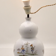 בסיס (רגל) למנורה שולחנית צרפתית מתוצרת 'Atelier de Segries Moustiers'