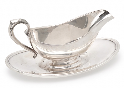 כלי אמריקאי לרוטב עשוי נחושת מצופה כסף מתוצרת: 'גורהם' 'Gorham', חתום