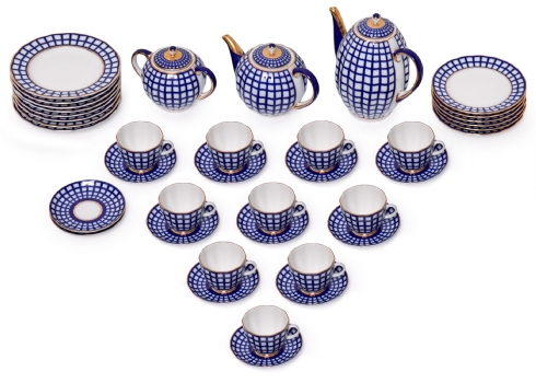 חלקי סט פורצלן רוסי לתה מתוצרת: 'לומונוסוב' 'Lomonosov'