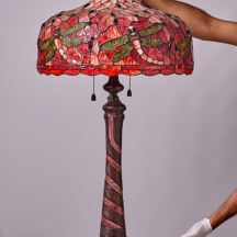 מנורה חשמלית בסגנון טיפאני מרשימה וגדולה במיוחד