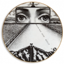 צלחת פורצלן Rosenthal x Fornasetti – סדרת “Temi e Variazioni”