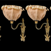 לוט של ארבע מנורות קיר