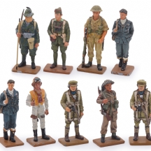 לאספני חיילי בדיל (Tin soldier) 9 דמויות צבאיות היסטוריות - אנגליה, ספרד ואיטליה