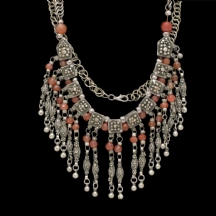 ענק  טורקמניסטאני ישן לצוואר