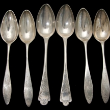 לוט של שמונה כפיות כסף עתיקות