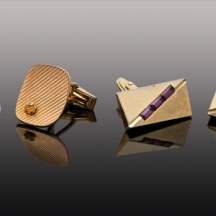 שני זוגות חפתים ישנים לגבר