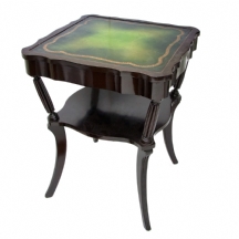 שולחן נוי ישן עשוי עץ ועור