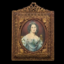 'נערה עדויית פנינים' - ציור מניאטורה