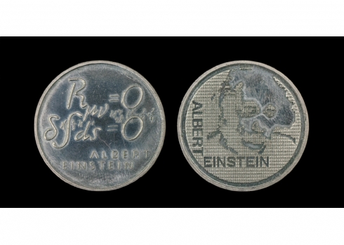 לוט של שני מטבעות שוויצרים לזכרו של אלברט אינשטיין (X2)