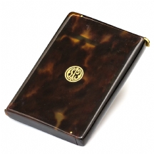 קופסת סיגריות עשויה שריון צב וזהב