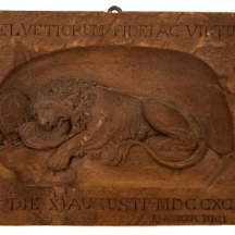 תבליט עץ Lion of Lucerne